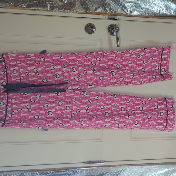 DKNY Pajama Set - Charcoal and Pink HeartsÚL - Picture 3 of 4